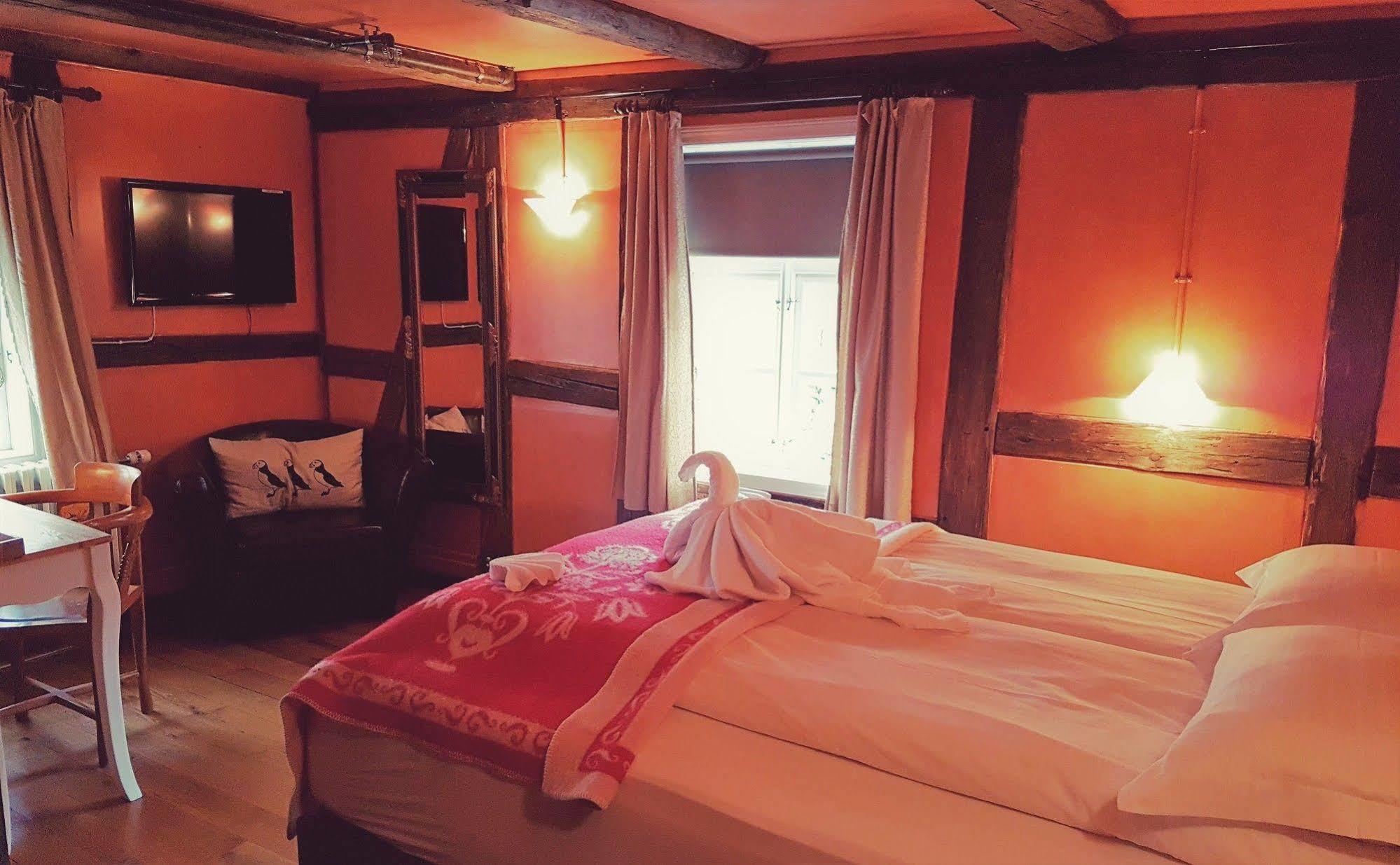 Hotel Tindastoll Saudarkrokur Екстер'єр фото